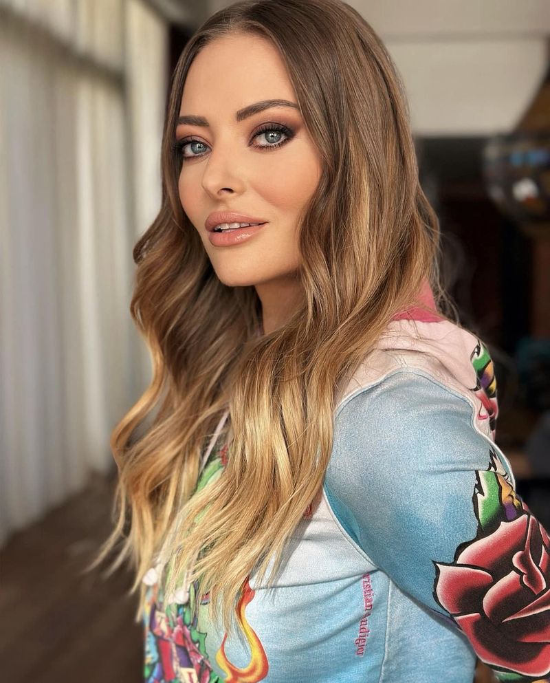 Delia își asumă alegerea politică: „Nu mă așteptați cu bâta la colț și nu mă scuipați. Asta votez, asta sunt.” Ce candidat vrea să susțină