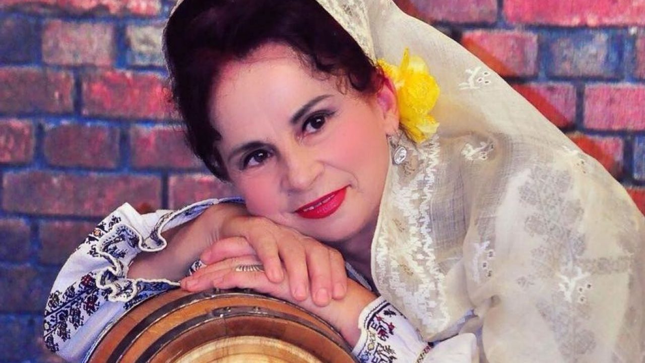 Interpreta de muzică populară Gherghina Stancu, despre efectele neașteptate ale deochiului: „Te doare puternic capul, ai amețeli, slăbiciune și senzația că leșini”