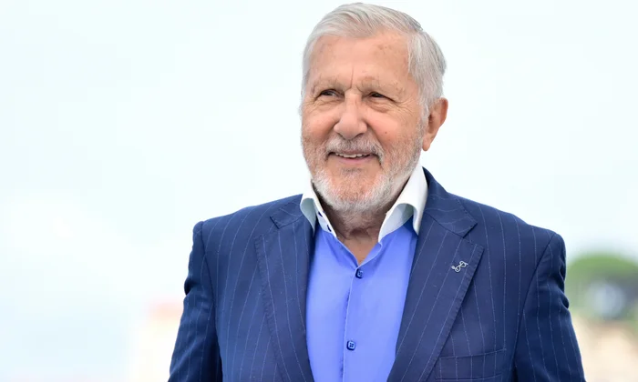 Ilie Năstase și familia lui numeroasă. Fiica cea mare este mai în vârstă decât actuala soție, Ioana