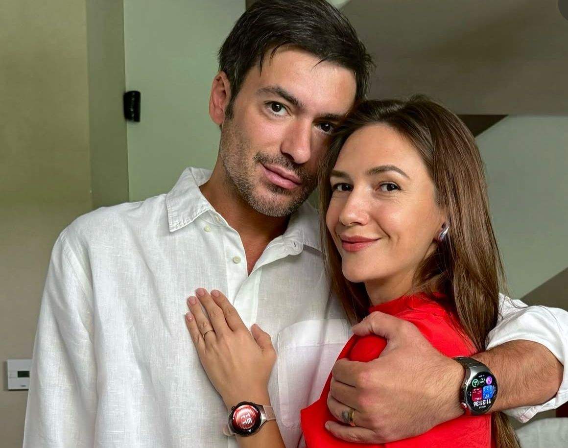 Adela Popescu și Radu Vâlcan, momente de relaxare în Grecia. Cum arată diminețile lor în vacanță